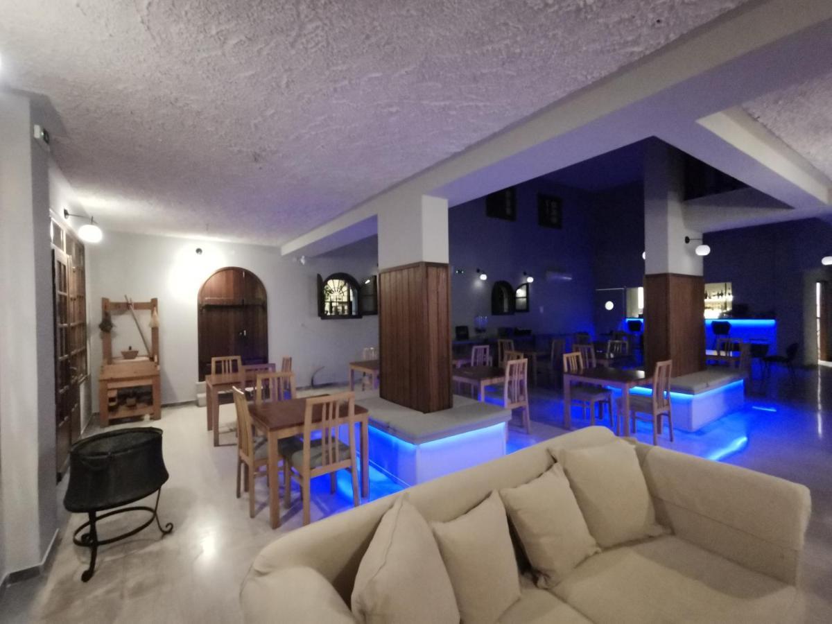 Moustakis Hotel Agia Efimia Zewnętrze zdjęcie
