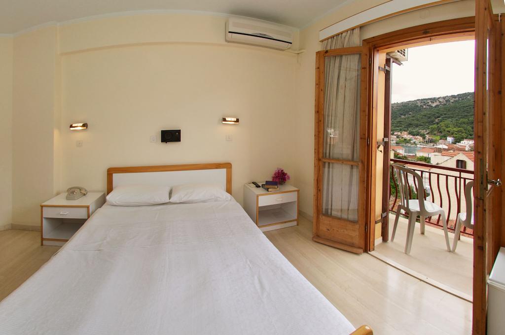 Moustakis Hotel Agia Efimia Pokój zdjęcie